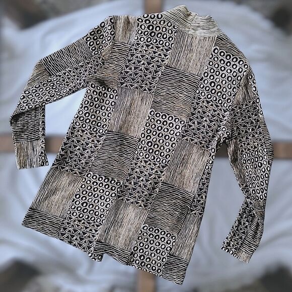 Vtg crêpe abstract print open front long sleeve blouse - Picture 9 of 13